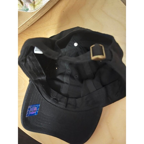 NCAA Women’s Basketball Champions Black Hat 2022 New Cap Adult Elite Eight - Picture 5 of 8